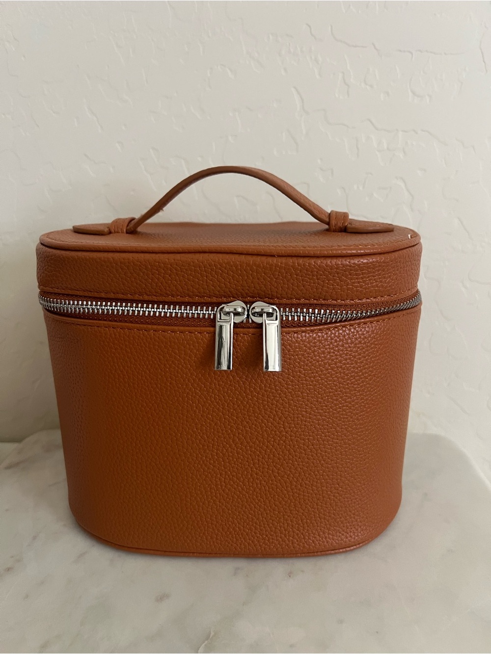 New Tan Cosmetic Travel Vanity Case with Top Handle